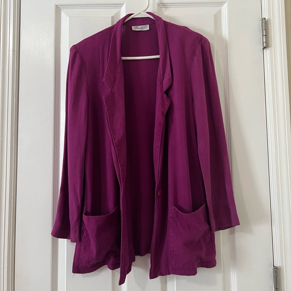 Magenta Blazer - Picture 3 of 9